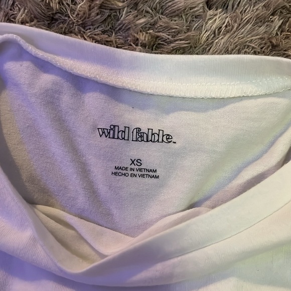 4pc crop top green pink and white - Picture 3 of 9